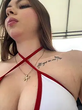 Snapshot of Anita-vega chatting on 10.18.25 Anita-vega online show from 10.18.25