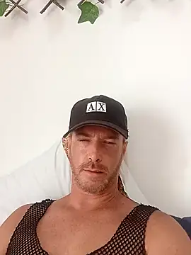 Snapshot of Loiroatv36 chatting on 02.03.26 Loiroatv36 online show from 02.03.26