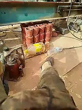 Snapshot of ParousFlow chatting on 10.17.25 ParousFlow online show from 10.17.25