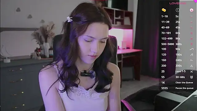 KendalHottt online show from 10.25.25