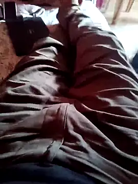 Snapshot of UnfitObservation43 chatting on 10.24.25 UnfitObservation43 online show from 10.24.25