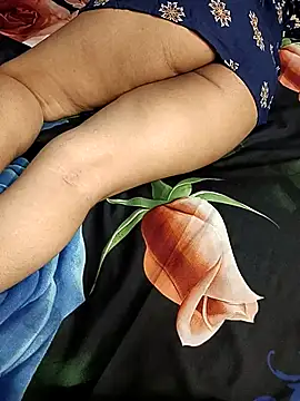 Snapshot of SIMRANSONU26 chatting on 04.16.26 SIMRANSONU26 online show from 04.16.26