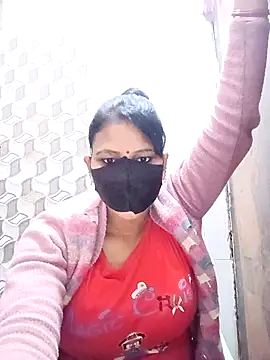 Snapshot of varnika chatting on 01.08.26 varnika online show from 01.08.26