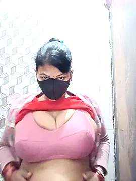 Snapshot of varnika chatting on 02.05.26 varnika online show from 02.05.26