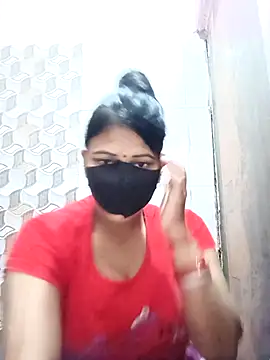 Snapshot of varnika chatting on 02.14.26 varnika online show from 02.14.26