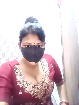 Snapshot of varnika chatting on 02.21.26 varnika online show from 02.21.26