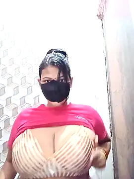 Snapshot of varnika chatting on 03.11.26 varnika online show from 03.11.26