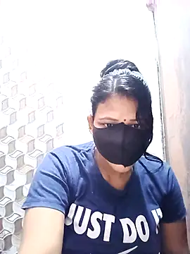 Snapshot of varnika chatting on 03.12.26 varnika online show from 03.12.26