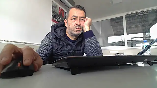 rafasilva3535 online show from 10.23.25