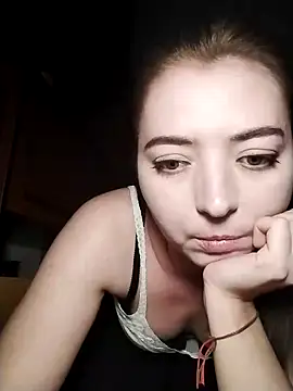 Snapshot of Viktoriia27 chatting on 05.06.26 Viktoriia27 online show from 05.06.26
