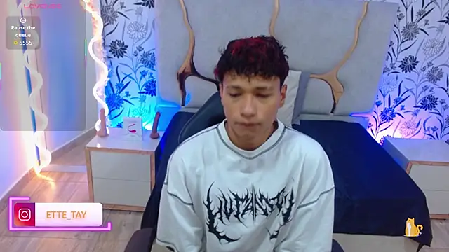 Ette tay online show from 09.24.25