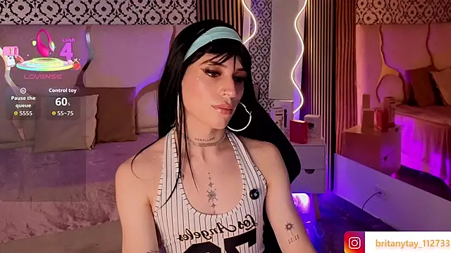 Snapshot of boyfox_tay chatting on 01.18.26 boyfox tay online show from 01.18.26