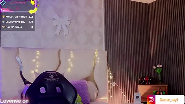 Snapshot of boyfox_tay chatting on 03.02.26 boyfox tay online show from 03.02.26