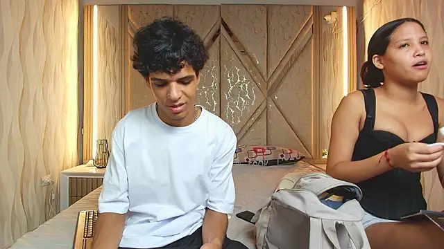 Hotcouple 222 online show from 03.22.26