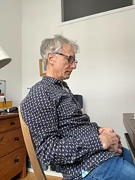 Snapshot of SexyLeon8 chatting on 02.13.26 SexyLeon8 online show from 02.13.26