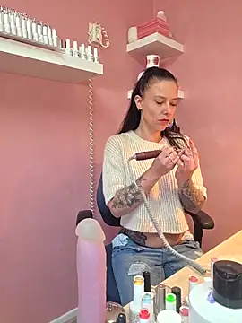 littleladyshelly online show from 04.22.26