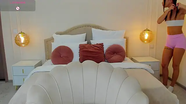 MilaMour online show from 01.16.26