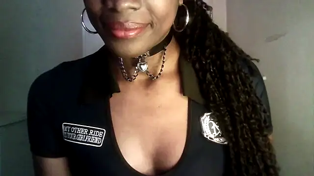 Chatdoll2 online show from 11.23.25