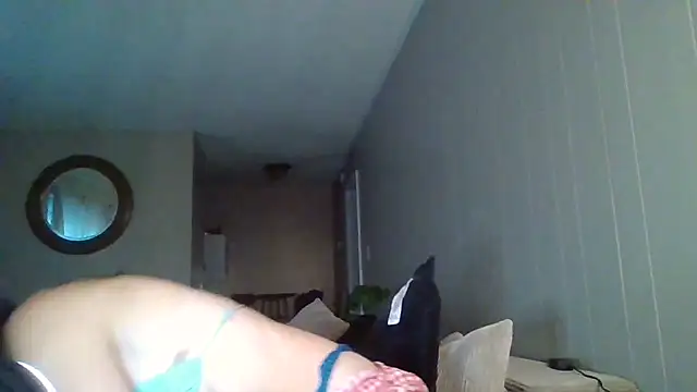 Snapshot of Miss_honey94 chatting on 10.08.25 Miss honey94 online show from 10.08.25