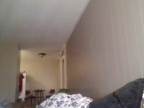 Snapshot of Miss_honey94 chatting on 10.12.25 Miss honey94 online show from 10.12.25