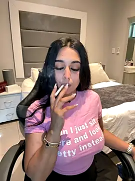 LilMisIndianx online show from 11.17.25