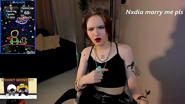 Dilara xBaby online show from 10.18.25