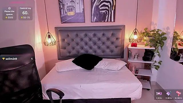 aisha duque online show from 10.04.25