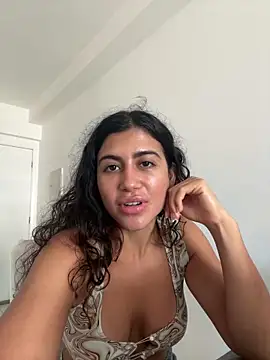 Snapshot of deusaludovica chatting on 06.22.26 deusaludovica online show from 06.22.26