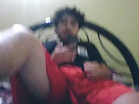 Snapshot of jorgexsuil2hh chatting on 09.23.25 jorgexsuil2hh online show from 09.23.25