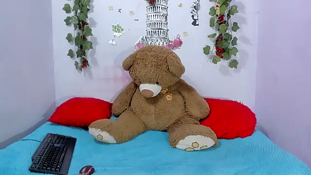 NataliaAndJulliam online show from 02.23.26