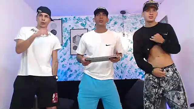 Snapshot of Kings_of_heaven chatting on 09.26.25 Kings of heaven online show from 09.26.25