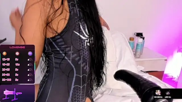 arynaughty20 online show from 03.26.26