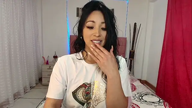 Snapshot of hannagomez_24 chatting on 09.13.25 hannagomez 24 online show from 09.13.25