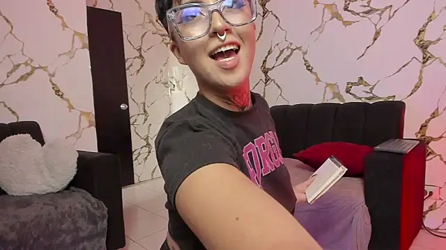 Rebeka-baker online show from 11.20.25