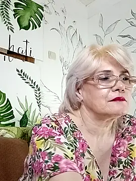 Catty Lady online show from 06.03.26