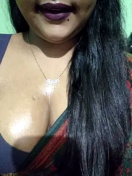 Snapshot of JIYA-04 chatting on 05.22.26 JIYA-04 online show from 05.22.26