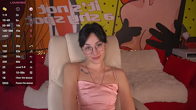 EviLune online show from 12.14.25