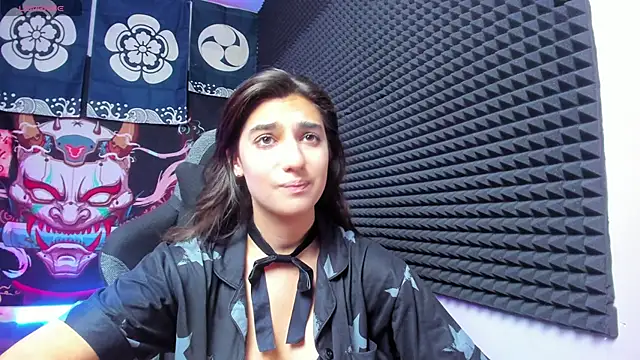Snapshot of Elfy_Rare_ chatting on 10.15.25 Elfy Rare  online show from 10.15.25