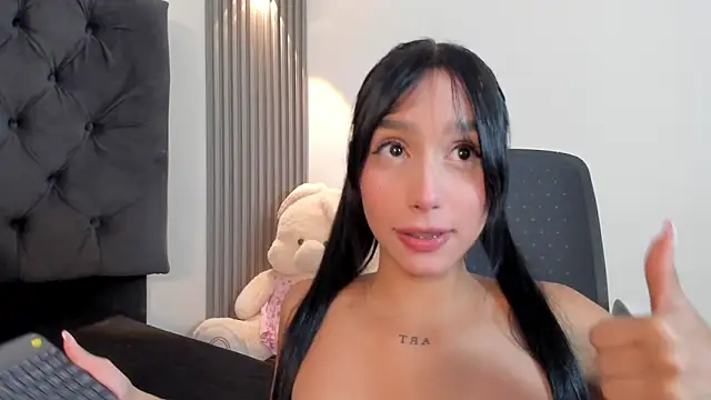 Dulce Maay online show from 11.07.25