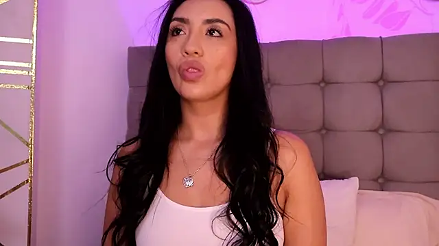 ana riveros online show from 07.28.26