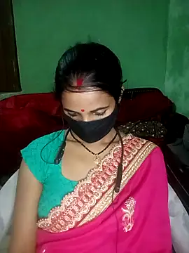 Snapshot of South-love chatting on 11.11.25 South-love online show from 11.11.25