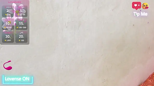 naomi powel online show from 10.08.25