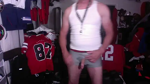 Snapshot of DILFJockDad87 chatting on 02.27.26 DILFJockDad87 online show from 02.27.26