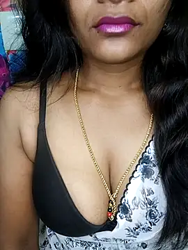 Snapshot of Anu_Reddy_10 chatting on 11.09.25 Anu Reddy 10 online show from 11.09.25