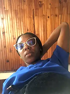 Snapshot of BryanaSmith21 chatting on 09.27.25 BryanaSmith21 online show from 09.27.25