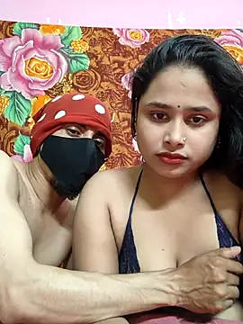 Seducing couple online show from 03.25.26