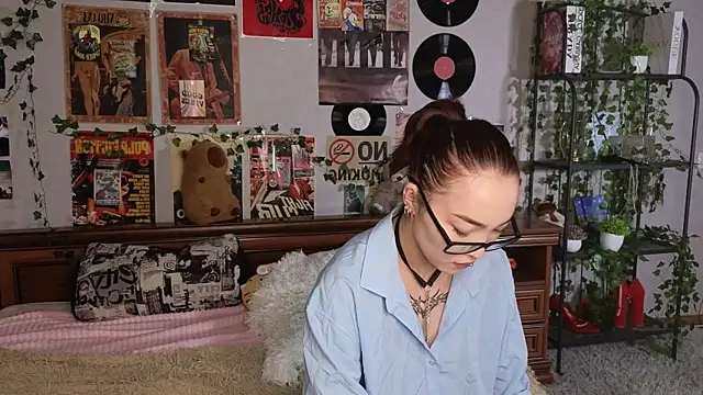 OdetteBiddy online show from 11.14.25