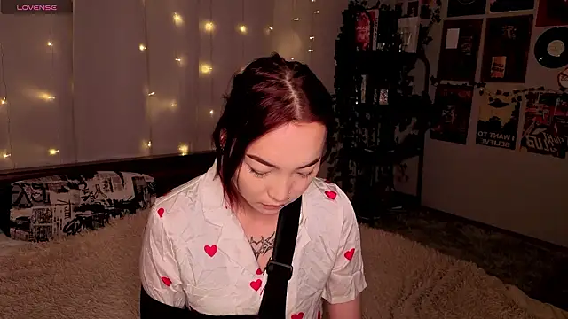 OdetteBiddy online show from 02.03.26