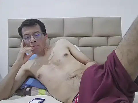 skinnylatino51 online show from 03.08.26