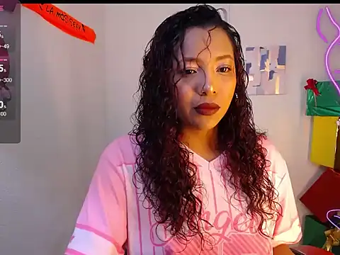 Snapshot of warisg__ chatting on 11.17.25 warisg online show from 11.17.25